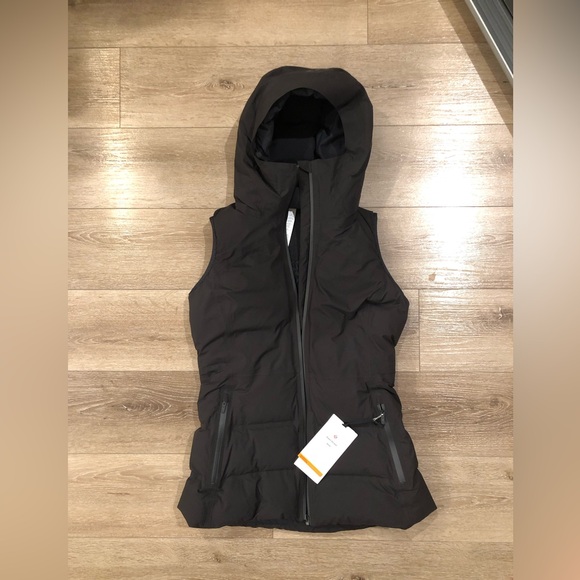 lululemon athletica Jackets & Blazers - Lululemon Sleet Street Vest